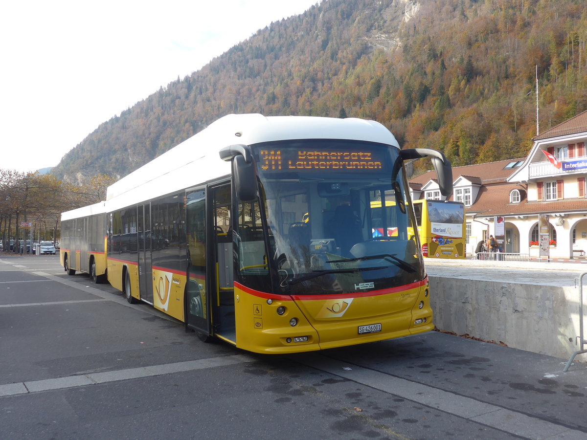 (211'022) - PostAuto Ostschweiz - SG 426'001 - Hess am 11. November 2019 beim Bahnhof Interlaken Ost