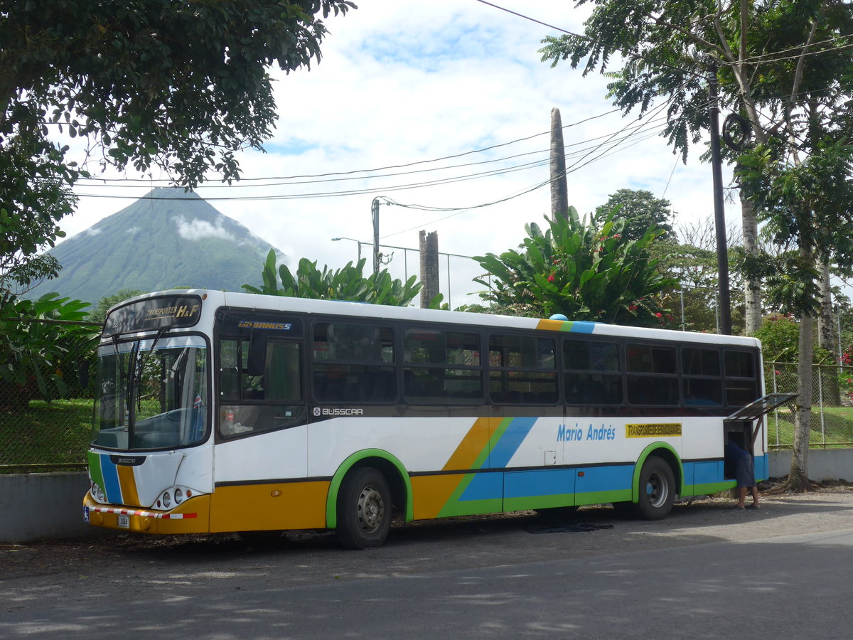 (211'239) - Transportes H&F, Cartago - 3064 - Busscar am 14. November 2019 in La Fortuna