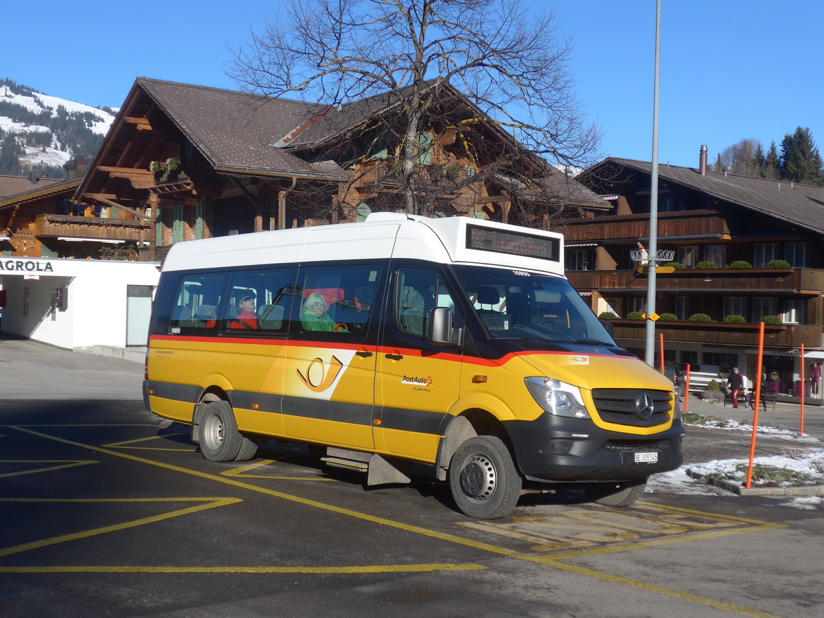 (213'299) - Kbli, Gstaad - BE 305'545 - Mercedes am 2. Januar 2020 beim Bahnhof Gstaad