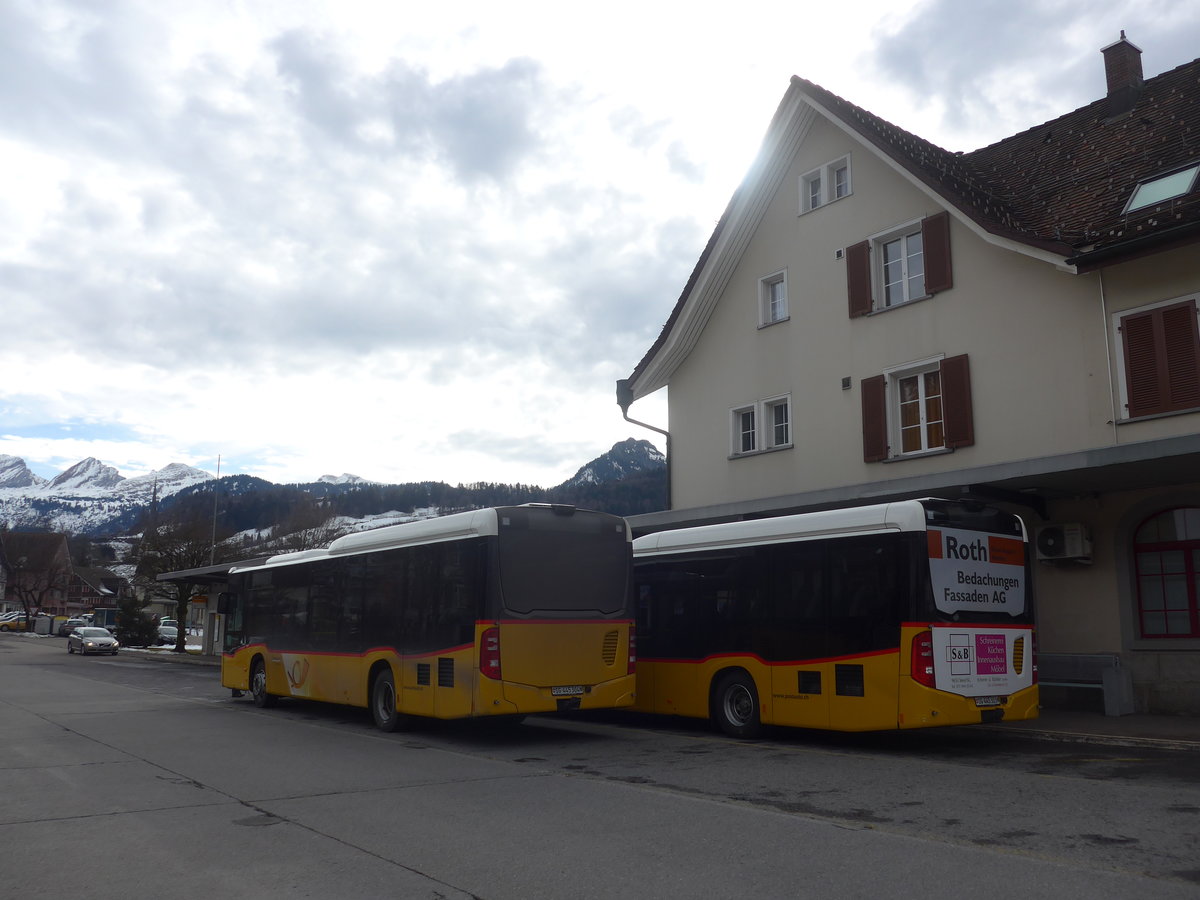 (214'034) - PostAuto Ostschweiz - SG 445'303 - Mercedes am 1. Februar 2020 beim Bahnhof Nesslau-Neu St. Johann
