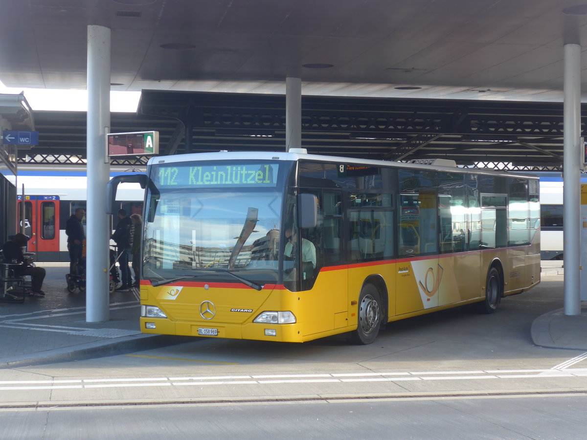 (214'324) - PostAuto Nordschweiz - BL 158'969 - Mercedes am 16. Februar 2020 beim Bahnhof Laufen