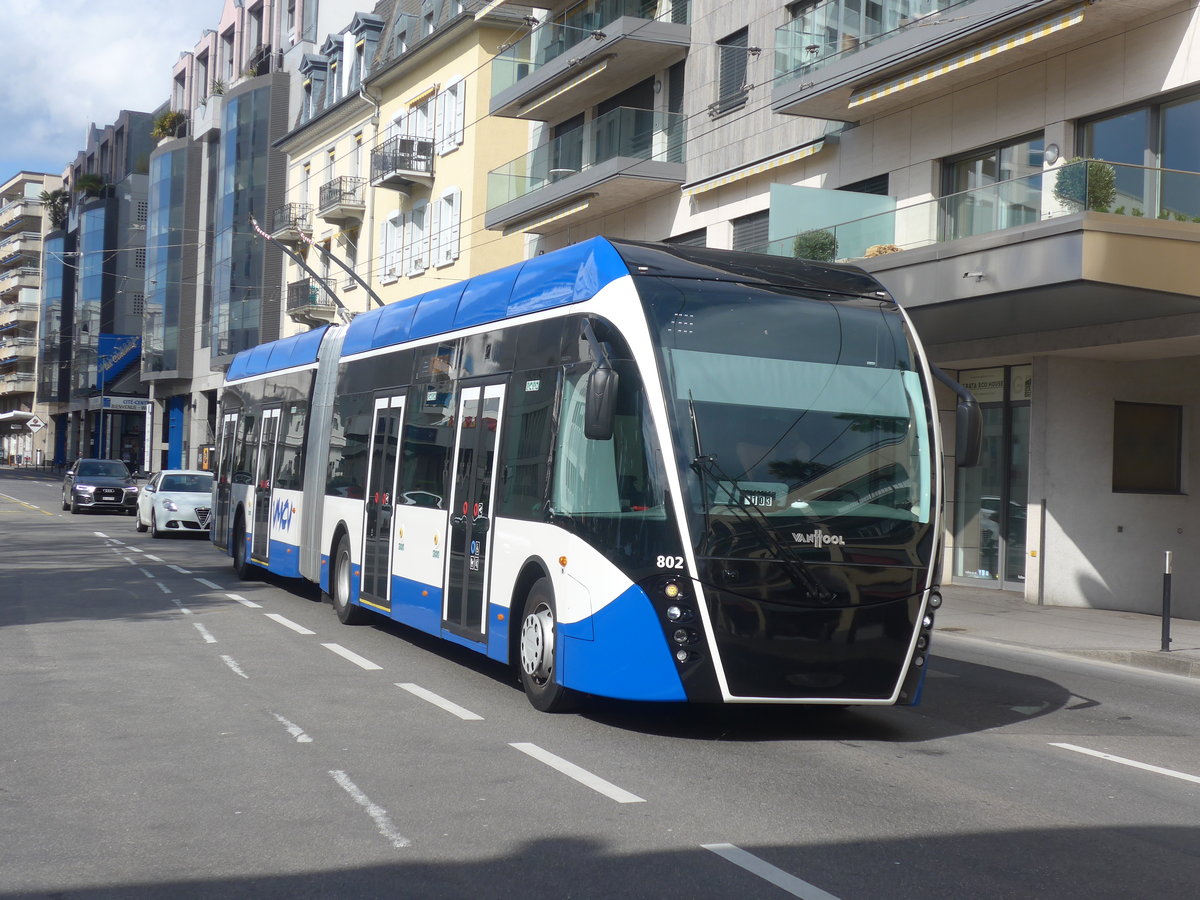 (215'157) - VMCV Clarens - Nr. 802 - Van Hool Gelenktrolleybus am 14. Mrz 2020 in Montreux, Escaliers de la Gare