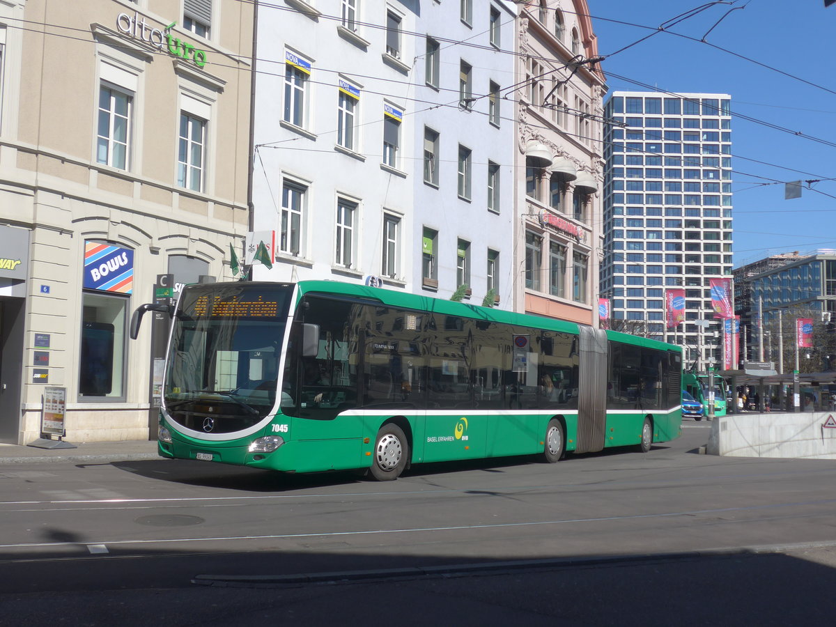 (215'759) - BVB Basel - Nr. 7045/BS 99'345 - Mercedes am 31. Mrz 2020 beim Bahnhof Basel