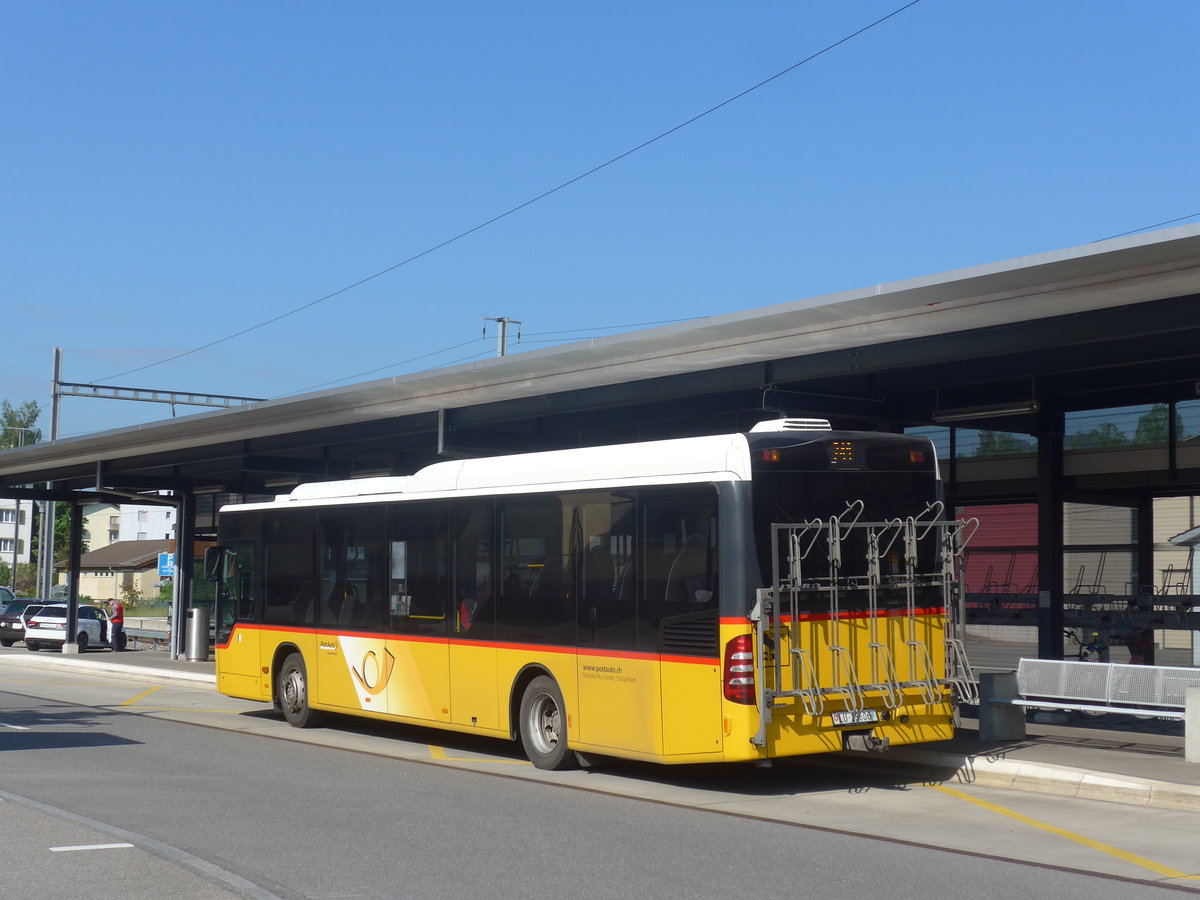 (217'038) - Schnider, Schpfheim - LU 15'606 - Mercedes am 17. Mai 2020 beim Bahnhof Schpfheim
