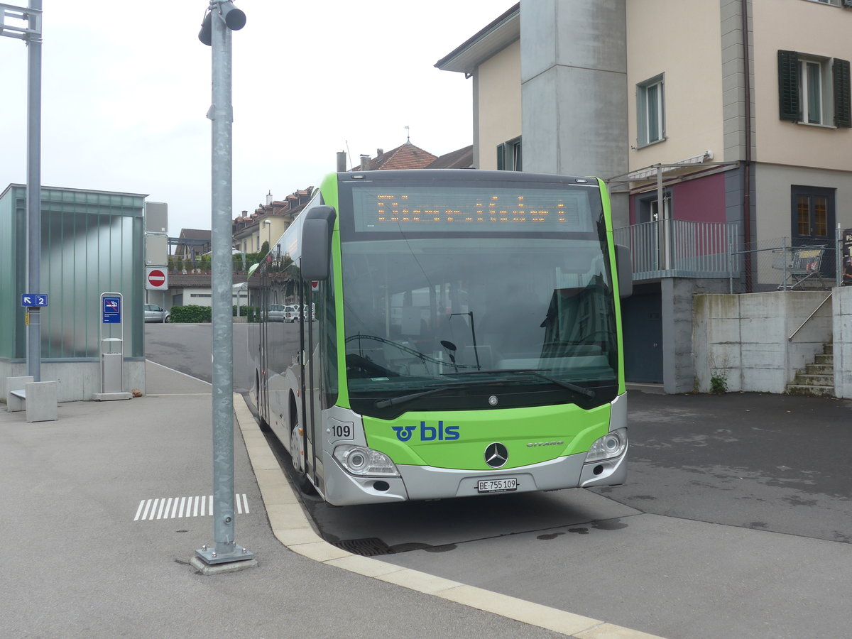 (217'955) - Busland, Burgdorf - Nr. 109/BE 755'109 - Mercedes am 14. Juni 2020 beim Bahnhof Huttwil