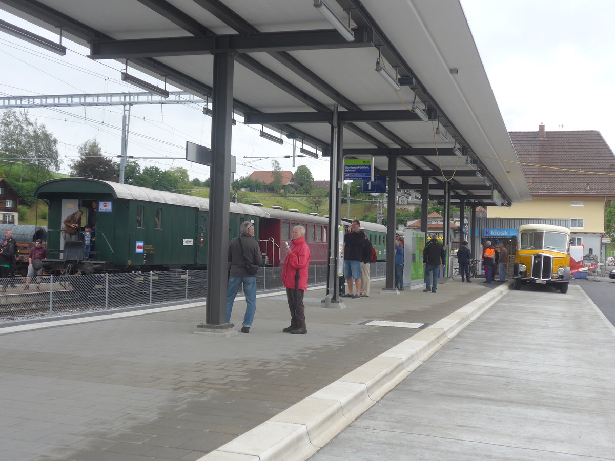 (218'006) - Loosli, Wyssachen - BE 26'794 - Saurer/R&J am 14. Juni 2020 beim Bahnhof Sumiswald-Grnen