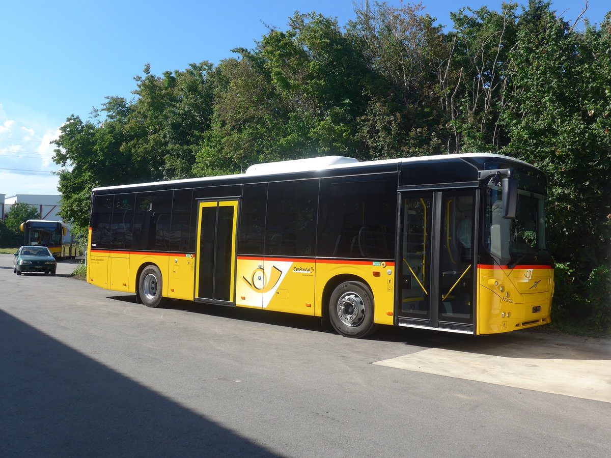 (218'156) - Funi-Car, Biel - PID 11'392 - Volvo am 27. Juni 2020 in Kerzers, Interbus