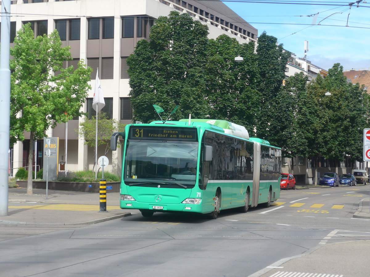 (218'188) - BVB Basel - Nr. 711/BS 6670 - Mercedes am 28. Juni 2020 in Basel, Wettsteinplatz