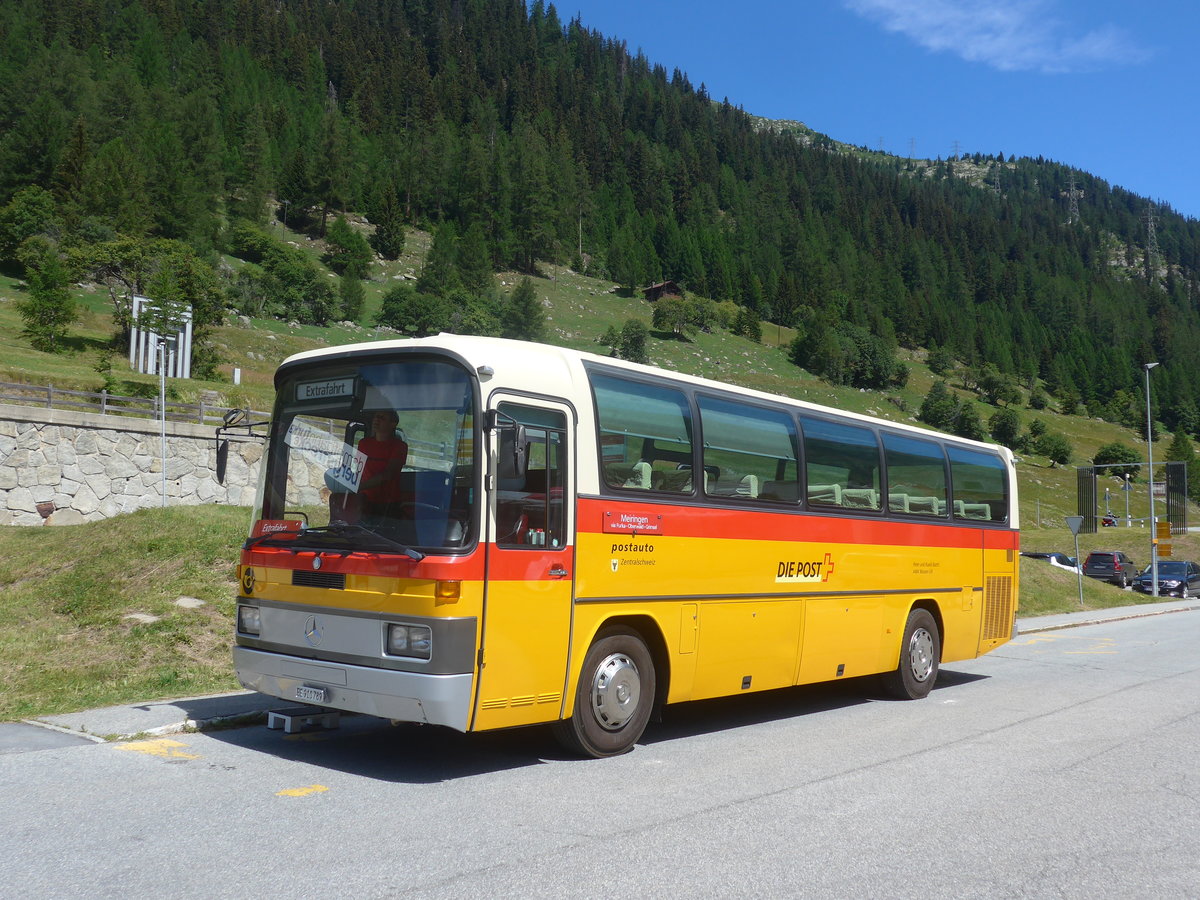 (218'657) - Buzzi, Bern - BE 910'789 - Mercedes (ex Mattli, Wassen) am 12. Juli 2020 beim Bahnhof Oberwald