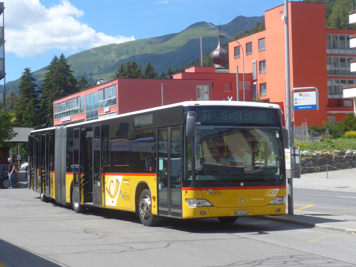 (218'899) - PostAuto Graubnden - GR 102'356 - Mercedes am 20. Juli 2020 beim Bahnhof Davos Dorf