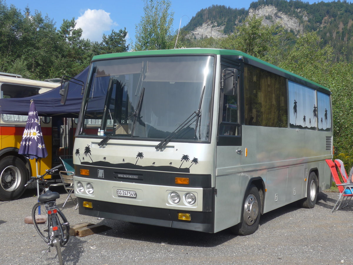 (219'716) - Schneider, Ermenswil - SG 247'549 - Menarini-Iveco (ex Nr. 5) am 16. August 2020 in Grsch, Bergbahnen