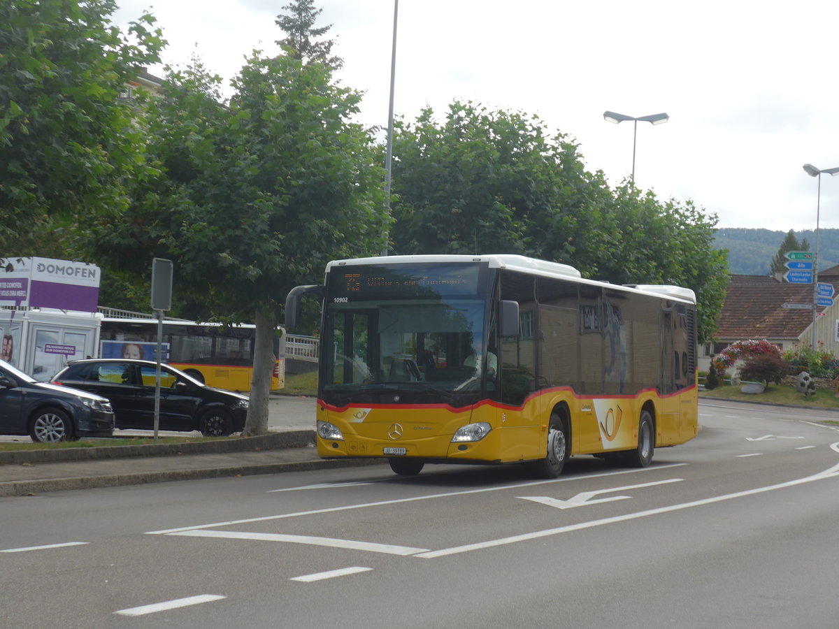 (220'383) - CarPostal Ouest - JU 39'789 - Mercedes am 31. August 2020 beim Bahnhof Porrentruy