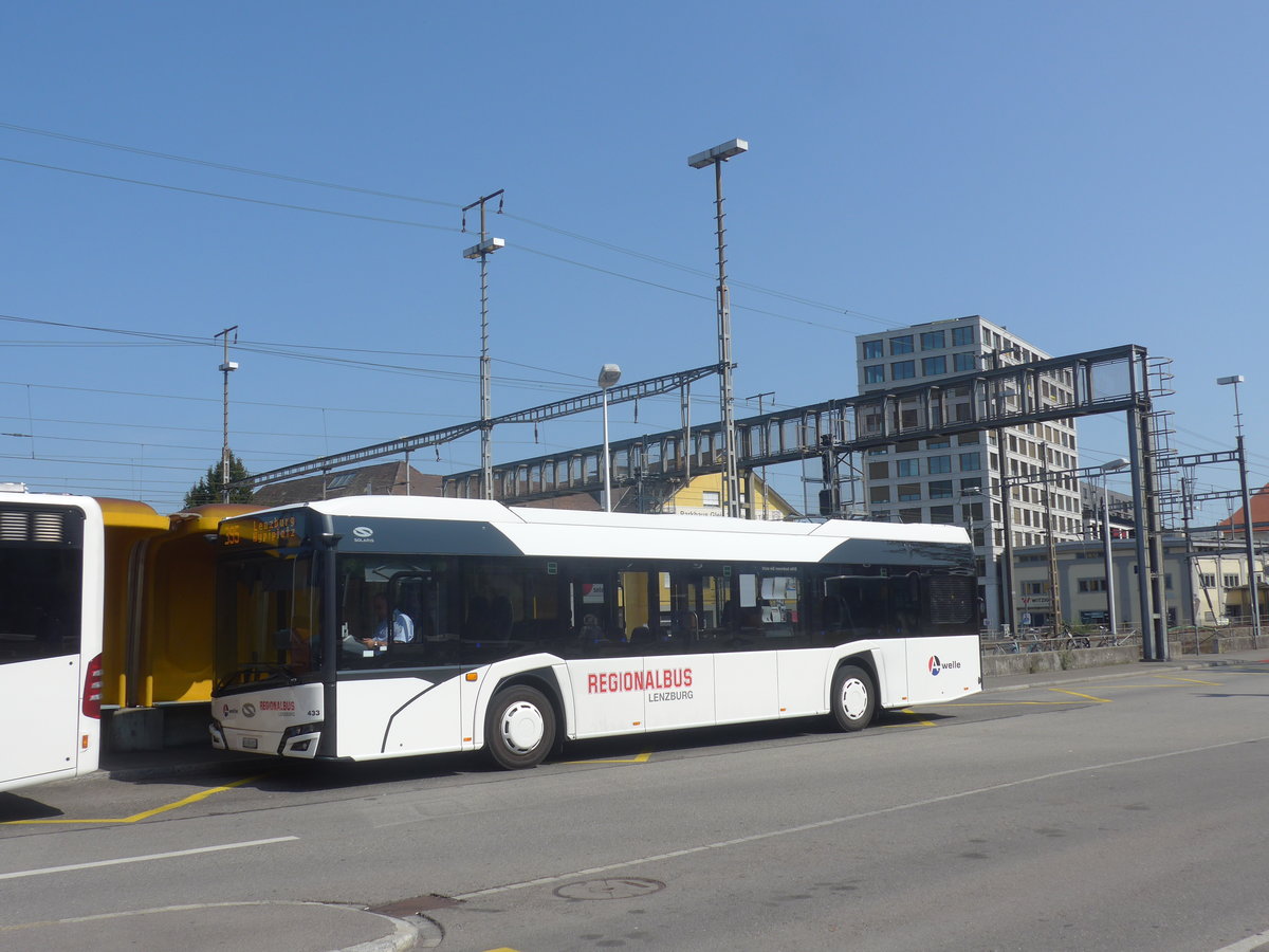 (220'760) - Knecht, Windisch - Nr. 433/AG 369'002 - Solaris am 13. September 2020 beim Bahnhof Lenzburg (ohne Aussenspiegel!)