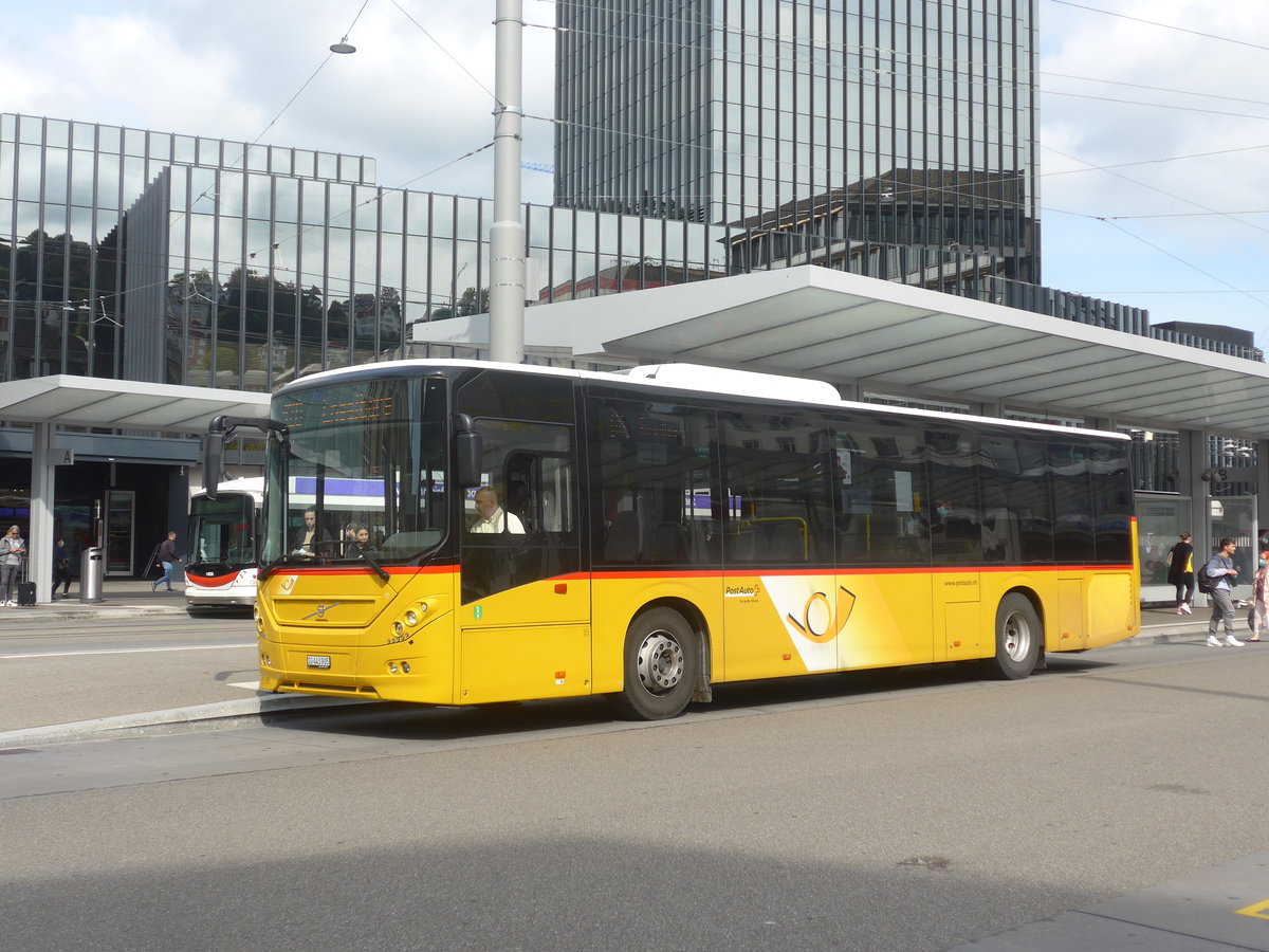 (221'207) - PostAuto Ostschweiz - SG 443'905 - Volvo am 24. September 2020 beim Bahnhof St. Gallen