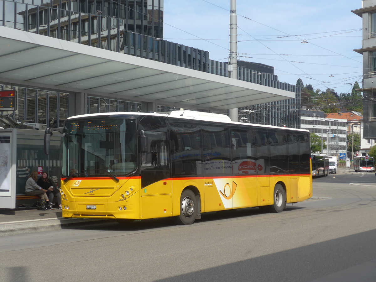 (221'230) - PostAuto Ostschweiz - SG 443'903 - Volvo am 24. September 2020 beim Bahnhof St. Gallen