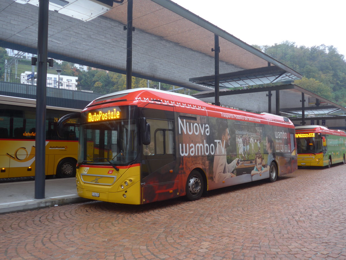 (222'527) - AutoPostale Ticino - TI 264'796 - Volvo am 23. Oktober 2020 beim Bahnhof Bellinzona