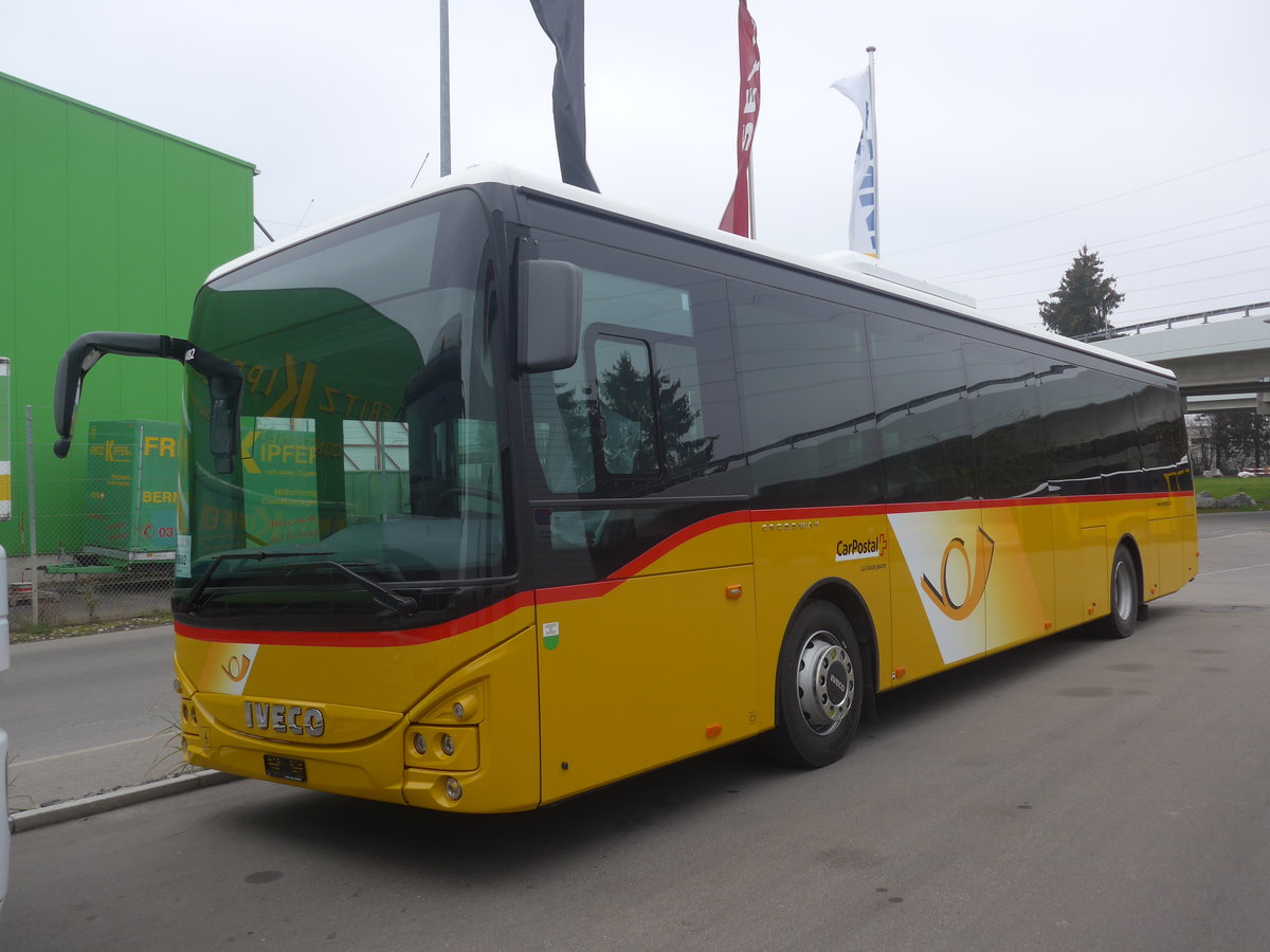 (222'910) - CarPostal Ouest - PID 11'482 - Iveco am 29. November 2020 in Kerzers, Interbus