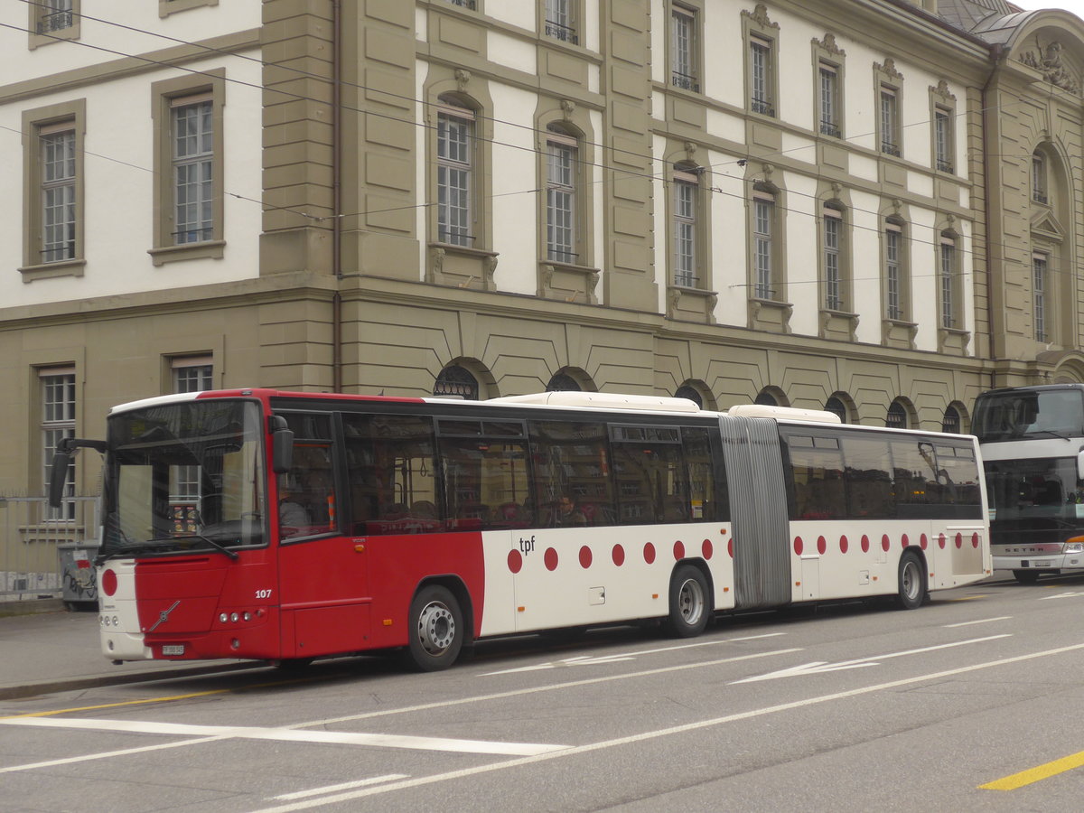 (223'371) - TPF Fribourg - Nr. 107/FR 300'345 - Volvo am 6. Februar 2021 beim Bahnhof Bern