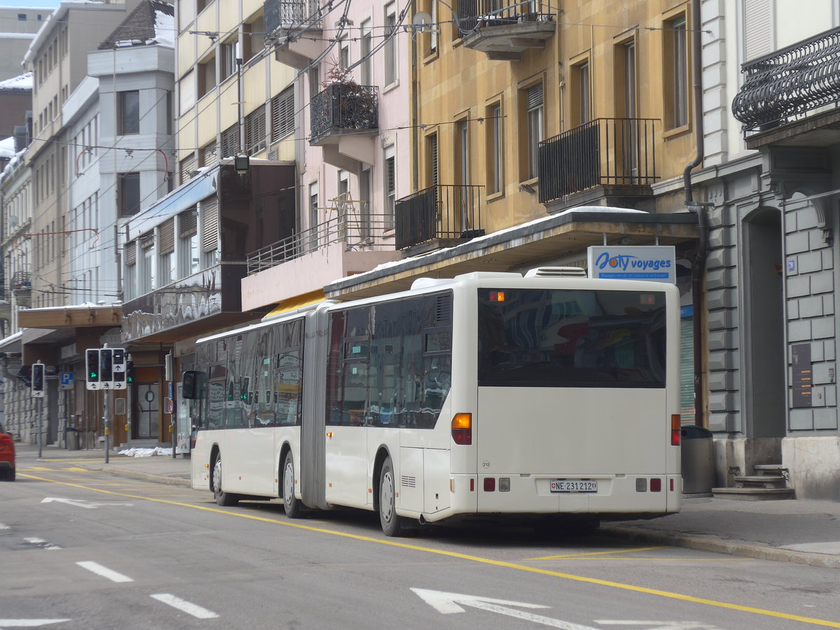 (224'290) - Interbus, Yverdon - Nr. 1212/NE 231'212 - Mercedes (ex BSU Solothurn Nr. 41) am 20. Mrz 2021 beim Bahnhof La Chaux-de-Fonds (Einsatz CarPostal)