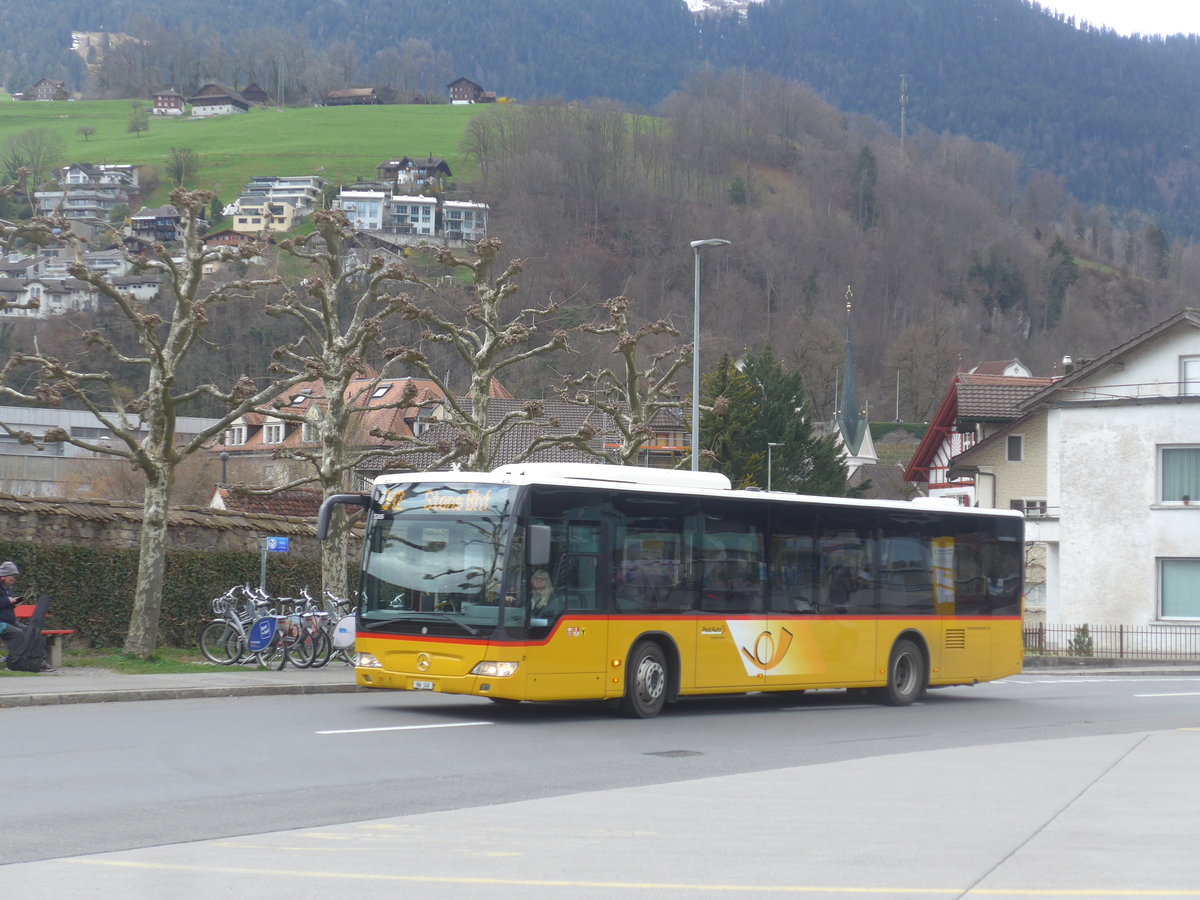 (224'372) - PostAuto Zentralschweiz - Nr. 31/NW 348 - Mercedes (ex Thepra, Stans Nr. 31) am 27. Mrz 2021 beim Bahnhof Sarnen