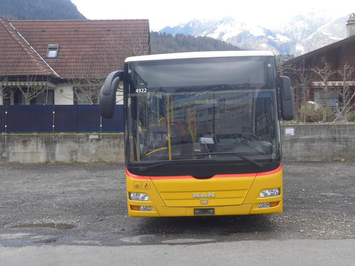 (224'457) - PostAuto Zentralschweiz - Nr. 7 - MAN/Gppel (ex Dillier, Sarnen Nr. 7) am 27. Mrz 2021 in Sarnen, Garage