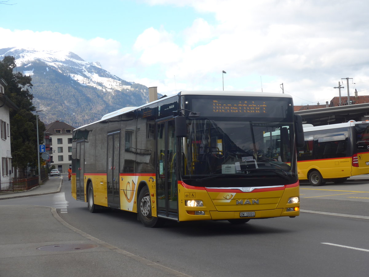 (224'467) - PostAuto Zentralschweiz - Nr. 9/OW 10'001 - MAN (ex Dillier, Sarnen Nr. 9) am 27. Mrz 2021 beim Bahnhof Sarnen