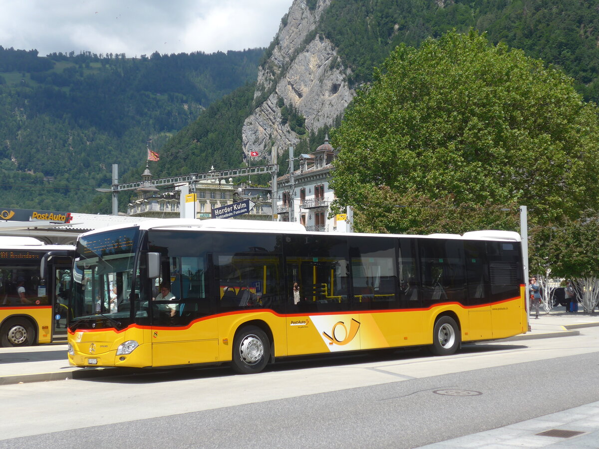 (226'390) - PostAuto Bern - BE 610'541 - Mercedes am 11. Juli 2021 beim Bahnhof Interlaken West