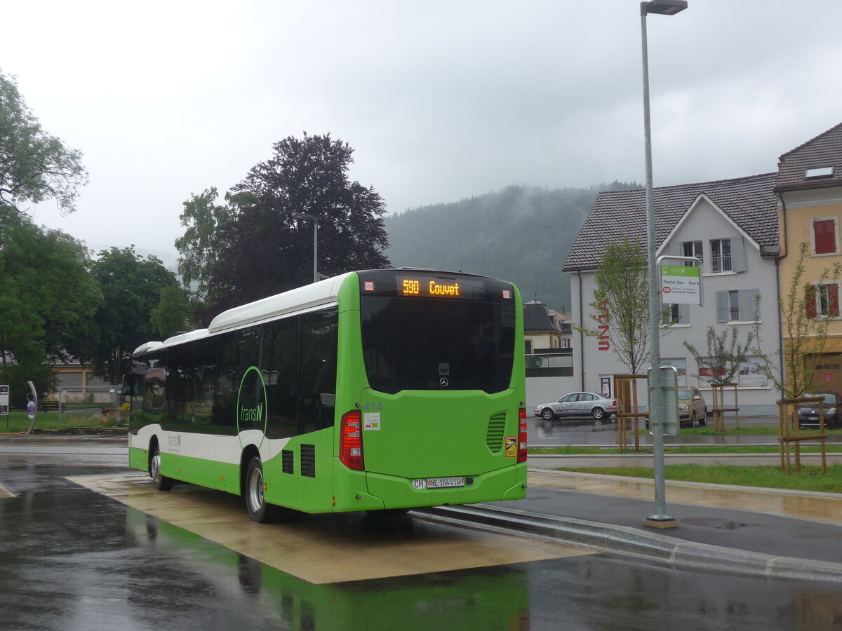(226'842) - transN, La Chaux-de-Fonds - Nr. 414/NE 164'414 - Mercedes am 1. August 2021 beim Bahnhof Fleurier