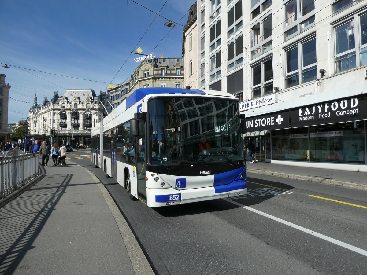 (228'871) - TL Lausanne - Nr. 852 - Hess/Hess Gelenktrolleybus am 11. Oktober 2021 in Lausanne, Bel-Air