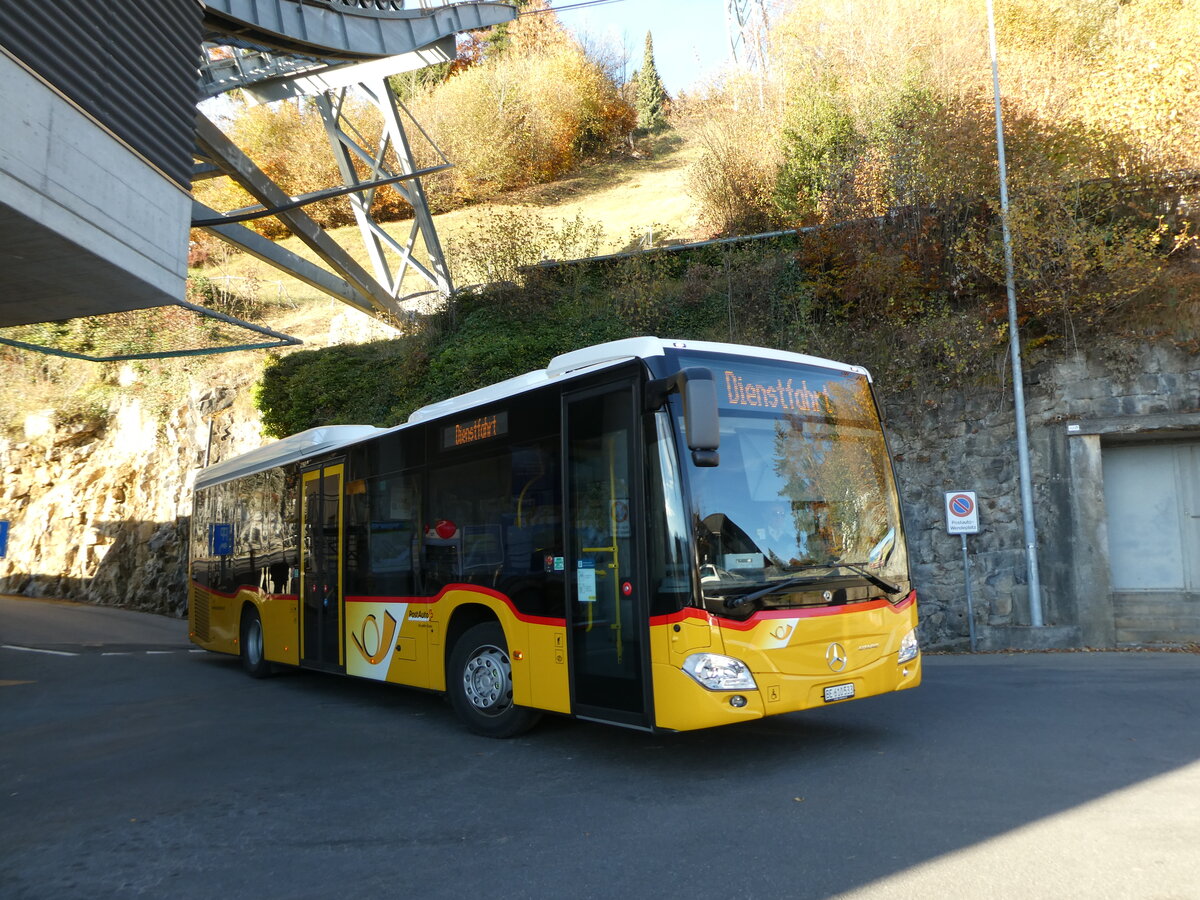 (230'082) - PostAuto Bern - BE 610'533 - Mercedes am 7. November 2021 in Beatenberg, Station