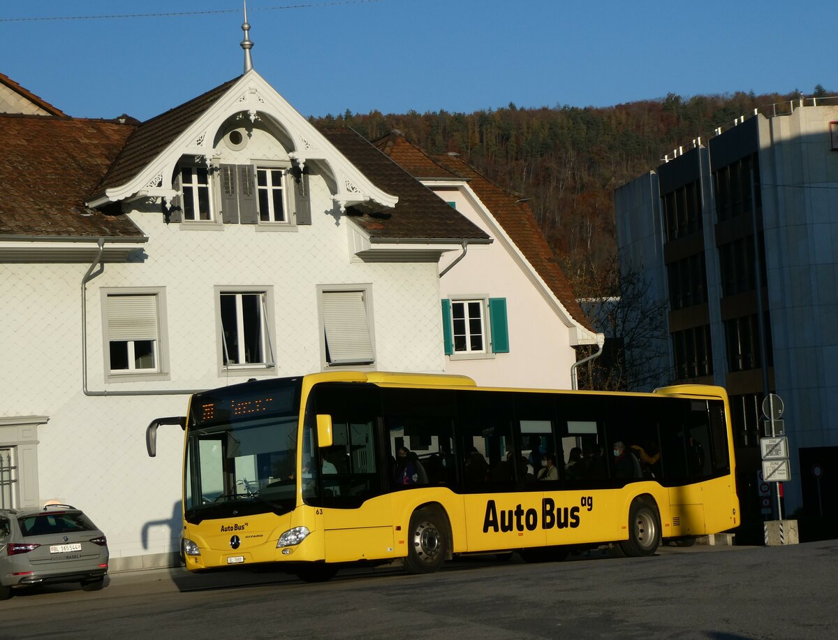 (230'287) - AAGL Liestal - Nr. 63/BL 7688 - Mercedes am 9. November 2021 beim Bahnhof Liestal