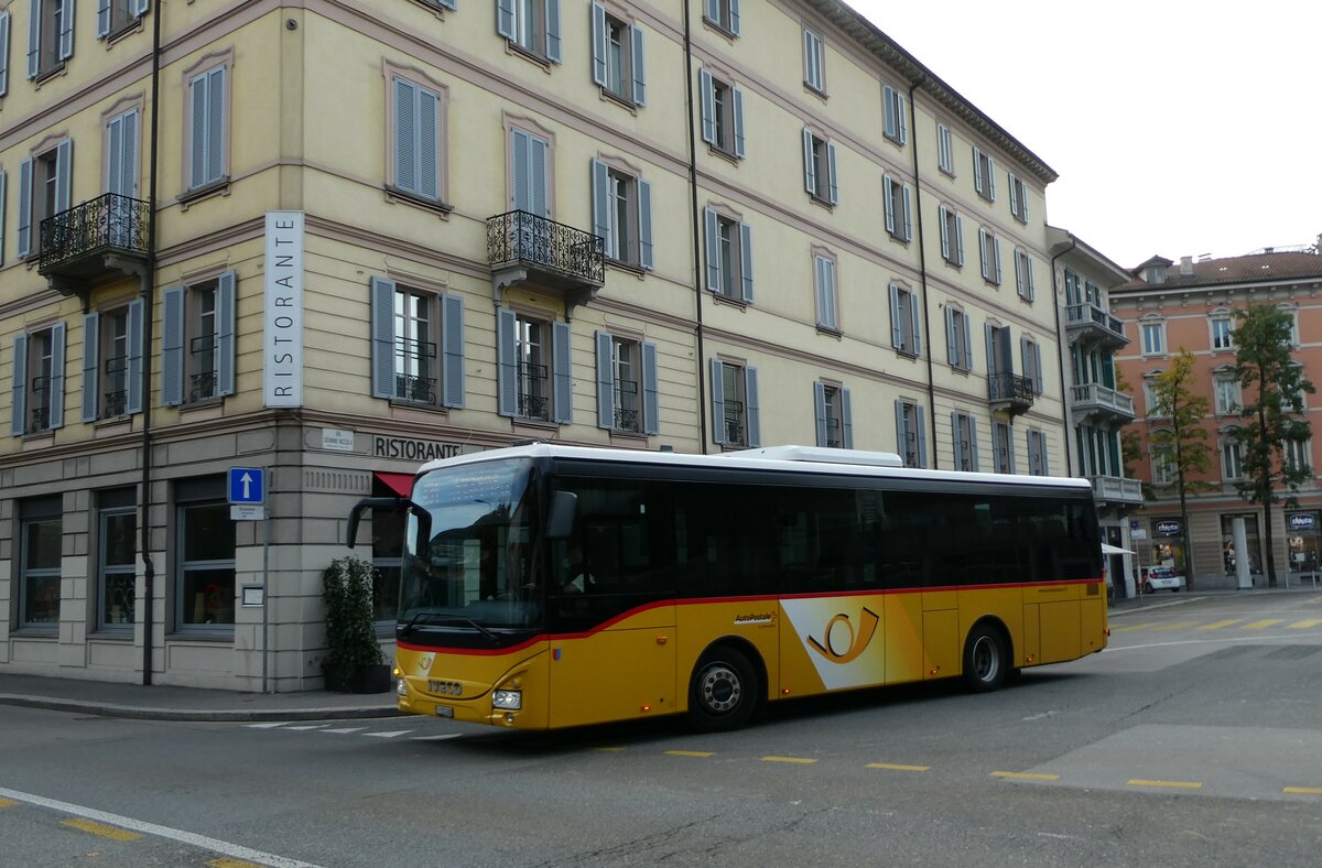 (230'355) - AutoPostale Ticino - TI 215'200 - Iveco (ex Vorfhrfahrzeug) am 10. November 2021 in Lugano, Centro