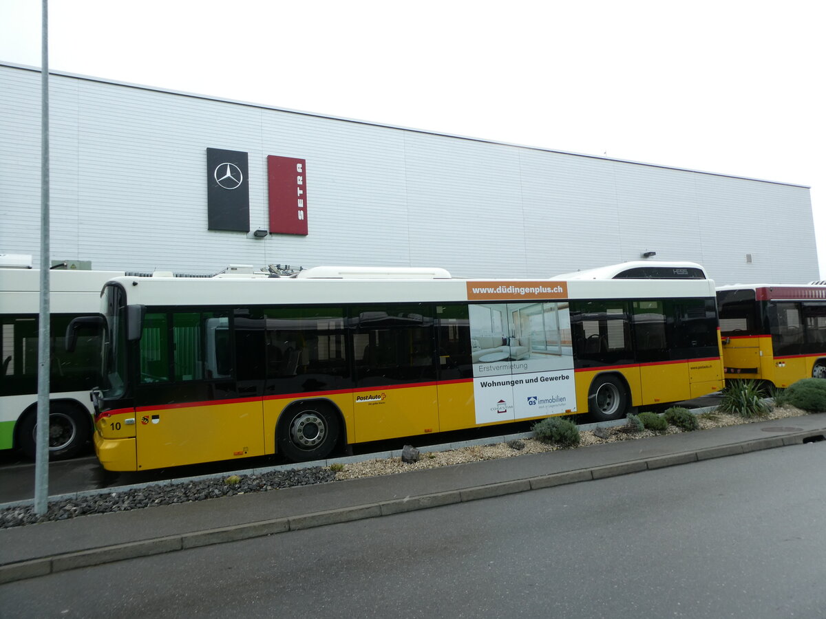 (231'005) - PostAuto Bern - Nr. 10/BE 673'731 - Hess (ex Klopfstein, Laupen Nr. 10) am 28. November 2021 in Kerzers, Interbus