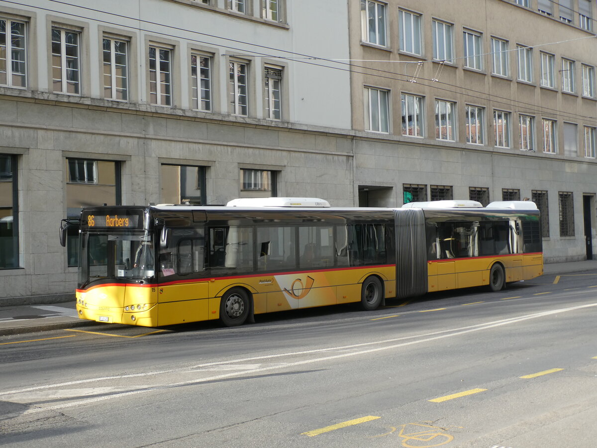 (232'629) - Steiner, Ortschwaben - Nr. 15/BE 438'425 - Solaris (ex PostAuto Bern Nr. 684) am 6. Februar 2022 beim Bahnhof Biel