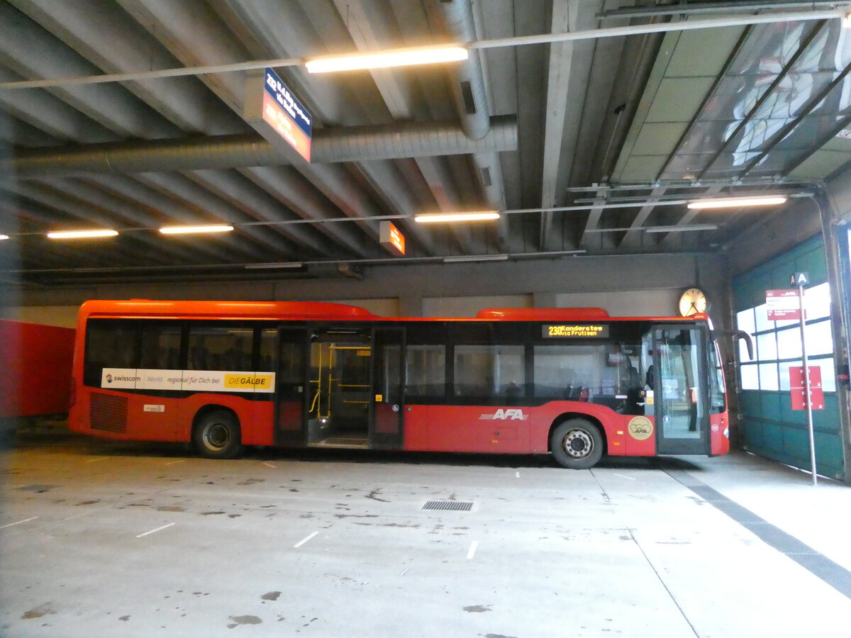 (233'105) - AFA Adelboden - Nr. 96/BE 823'926 - Mercedes am 23. Februar 2022 in Adelboden, Busstation