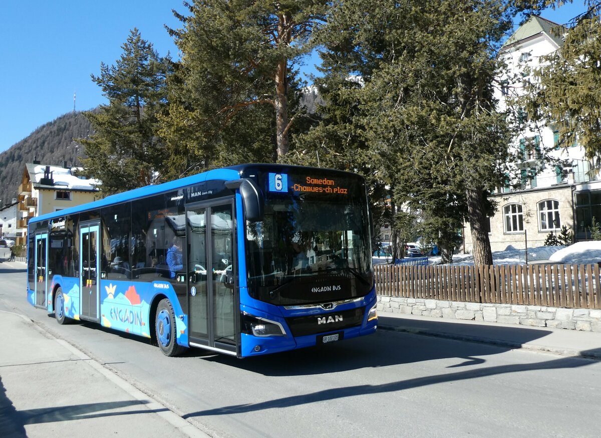 (233'649) - Engadin Bus, St. Moritz - Nr. 105/GR 100'105 - MAN am 10. Mrz 2022 in Celerina, Cresta Palace