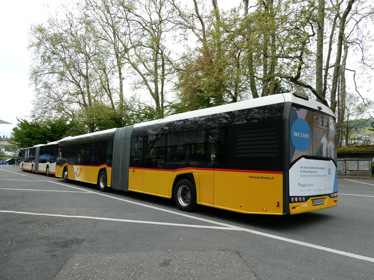 (235'218) - PostAuto Bern - Nr. 11'151/BE 818'686 - Solaris (ex Nr. 686) am 4. Mai 2022 in Luzern, Inseli-P