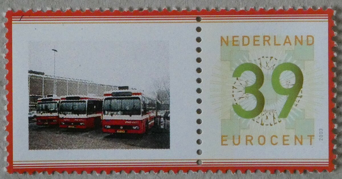 (235'554) - Aus Holland: Briefmarke - 39 Eurocent - mit drei ehemaligen Bieler Volvo/R&J Gelenkbussen in Utrecht am 9. Mai 2022
