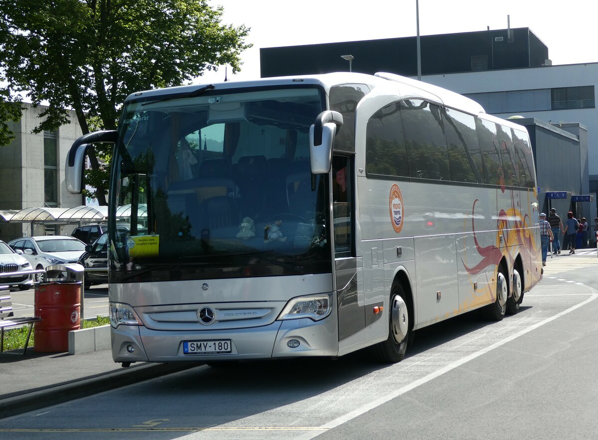 (237'245) - Aus Ungarn: Proko Travel, Szeged - SMY-180 - Mercedes am 18. Juni 2022 beim Bahnhof Interlaken Ost