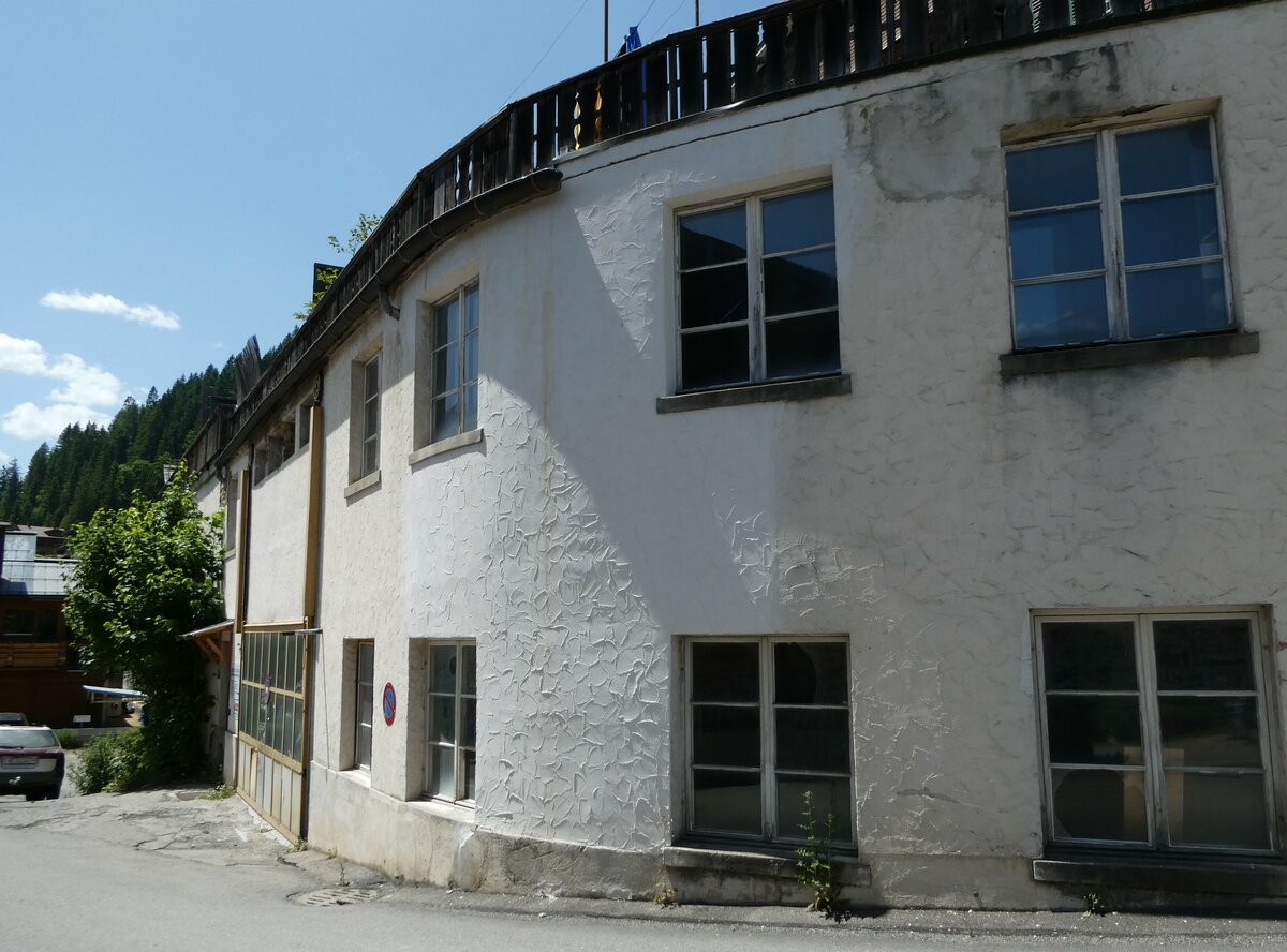 (237'303) - Ehemalige Garage Geiger am 19. Juni 2022 in Adelboden, Vorschwand