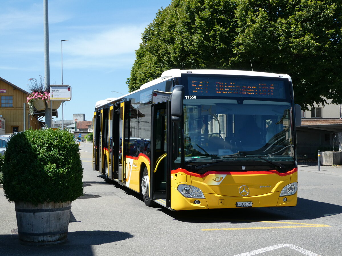 (237'859) - Wieland, Murten - Nr. 118/FR 300'595 - Mercedes am 3. Juli 2022 beim Bahnhof Murten