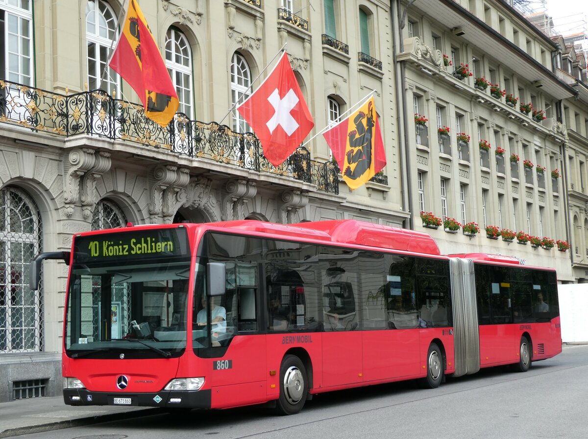 (238'536) - Bernmobil, Bern - Nr. 860/BE 671'860 - Mercedes am 28. Juli 2022 in Bern, Bundesplatz