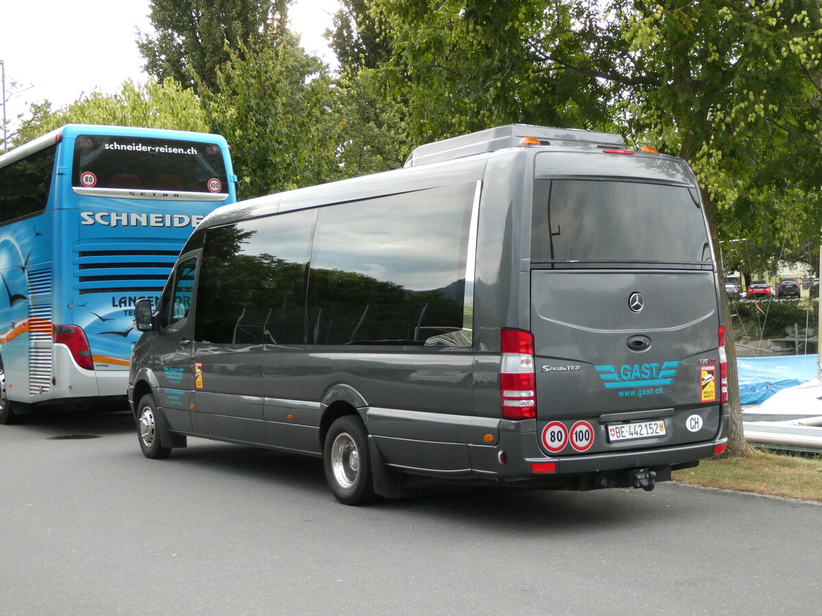 (238'560) - Gast, Utzenstorf - BE 442'152 - Mercedes am 29. Juli 2022 in Thun, Strandbad