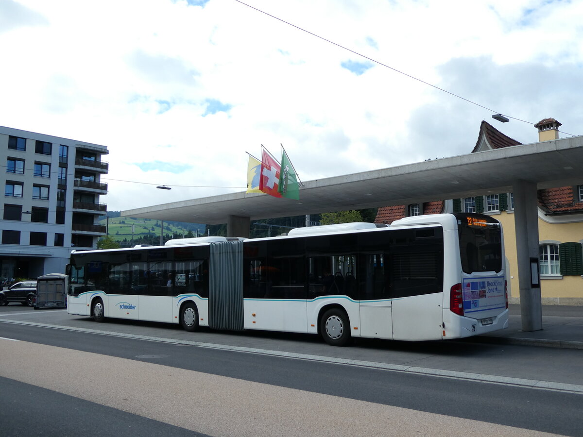 (239'120) - Schneider, Ermenswil - Nr. 3/SG 289'751 - Mercedes am 20. August 2022 beim Bahnhof Wattwil