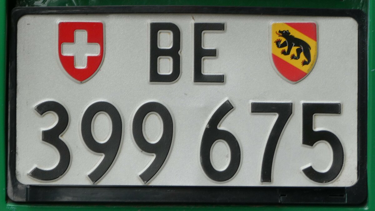 (240'751) - Nummernschild - BE 399'675 - am 9. Oktober 2022 in Schnottwil, Bernstrasse