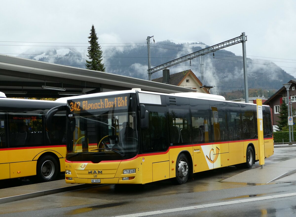 (242'176) - PostAuto Zentralschweiz - Nr. 6/OW 10'003 - MAN (ex Dillier, Sarnen Nr. 6) am 5. November 2022 beim Bahnhof Sarnen