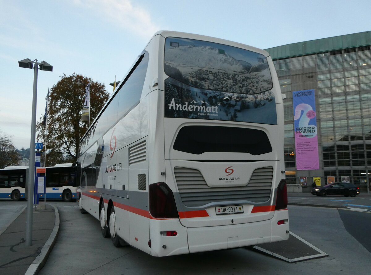 (242'468) - AAGU Altdorf - Nr. 21/UR 9311 - Setra am 11. November 2022 beim Bahnhof Luzern