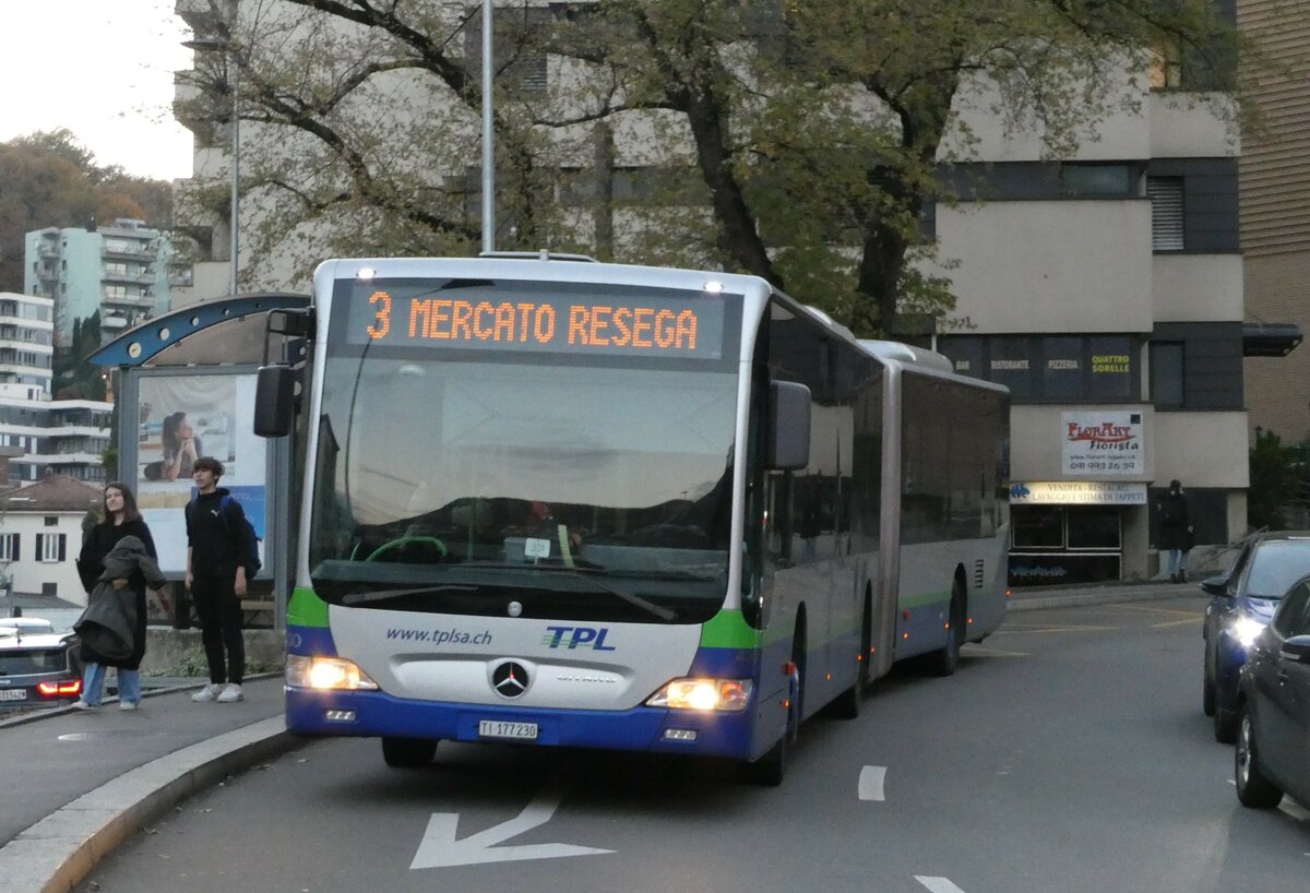 (242'962) - TPL Lugano - Nr. 430/TI 177'230 - Mercedes am 17. November 2022 beim Bahnhof Lugano 