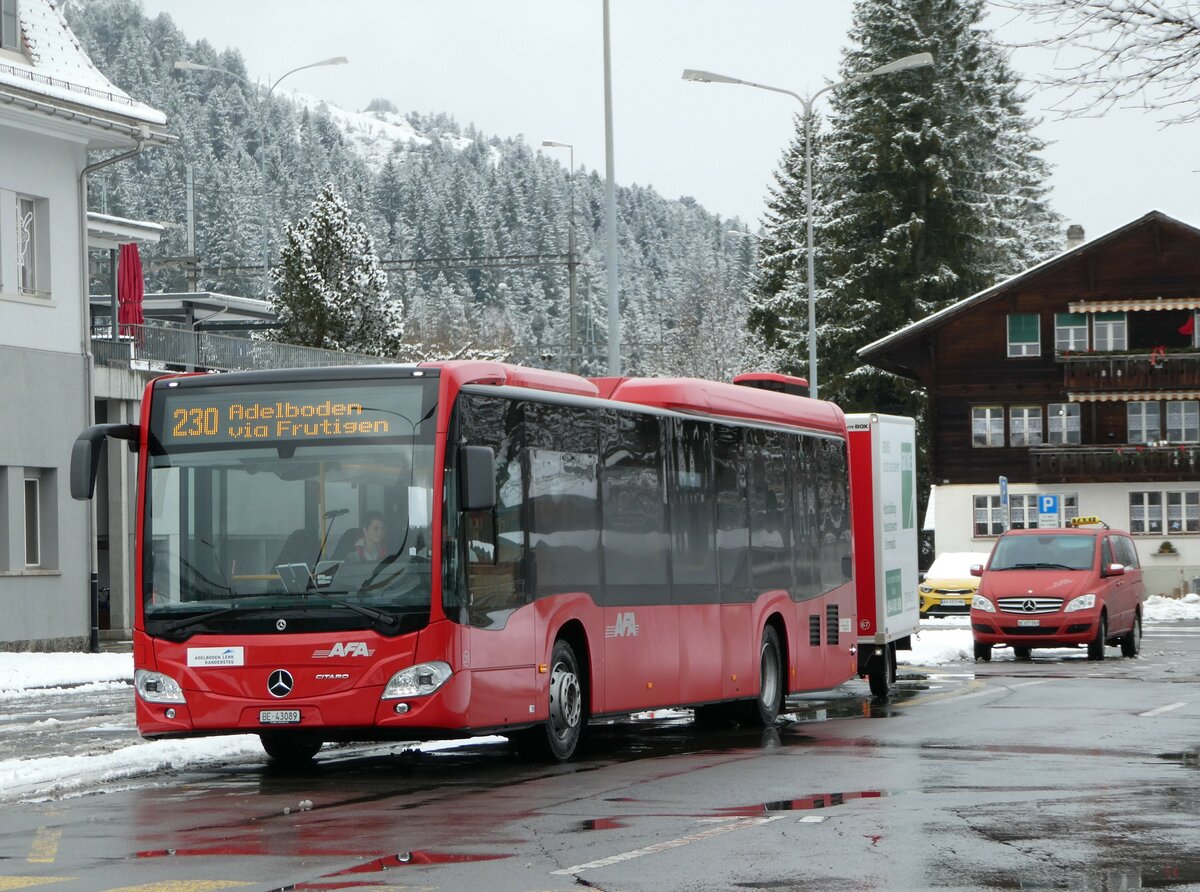 (243'474) - AFA Adelboden - Nr. 28/BE 43'089 - Mercedes am 5. Dezember 2022 beim Bahnhof Kandersteg
