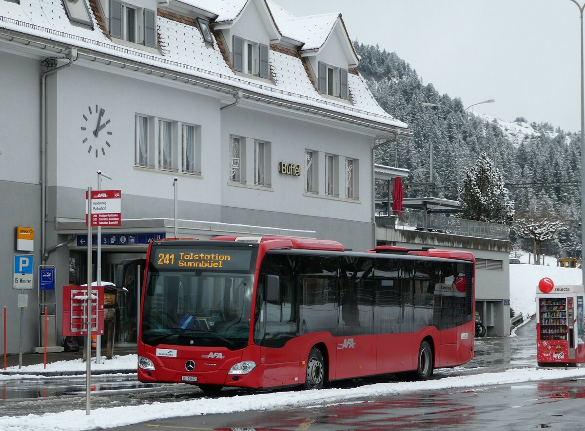 (243'477) - AFA Adelboden - Nr. 92/BE 19'692 - Mercedes am 5. Dezember 2022 beim Bahnhof Kandersteg